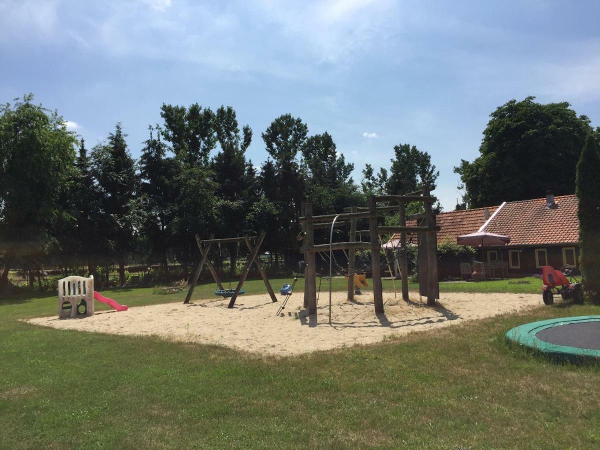 De Heidehoeve Wezep Luaran gambar